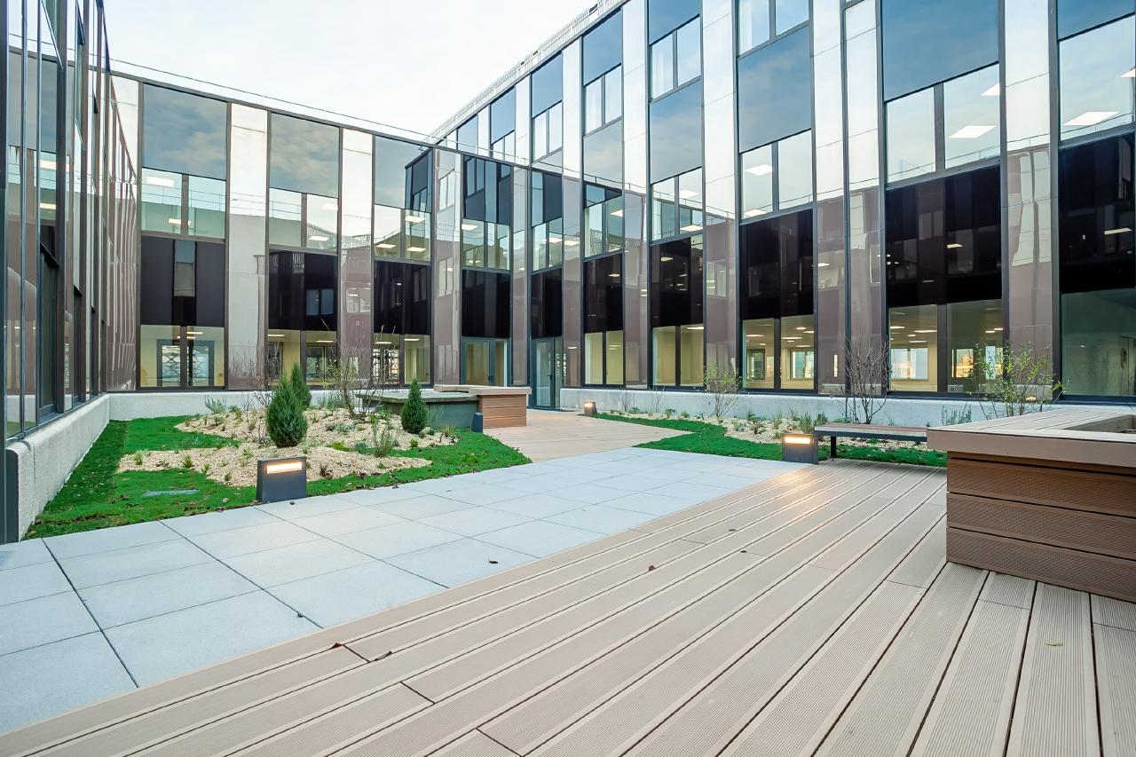 Bureau Nanterre 2042m² Location bureau Nanterre Hauts-de-Seine OLBUR2001156 0
